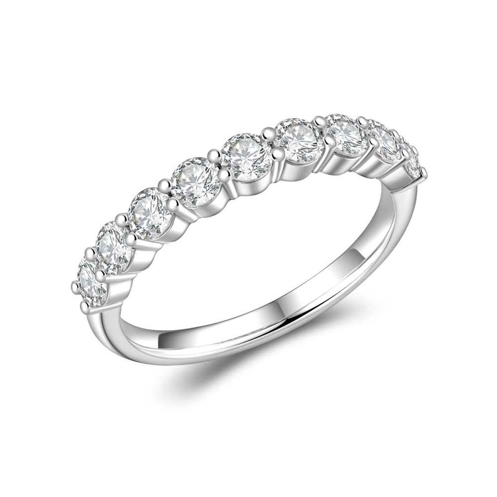 Pure Radiance & Timeless Confidence: VVS Premium Diamond in 950 Platinum | The Epitome of Elegant Craftsmanship