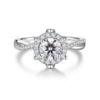 Pt950 Diamond Halo Ring | 0.63 ct D-E Color VVS Clarity Twisted Band