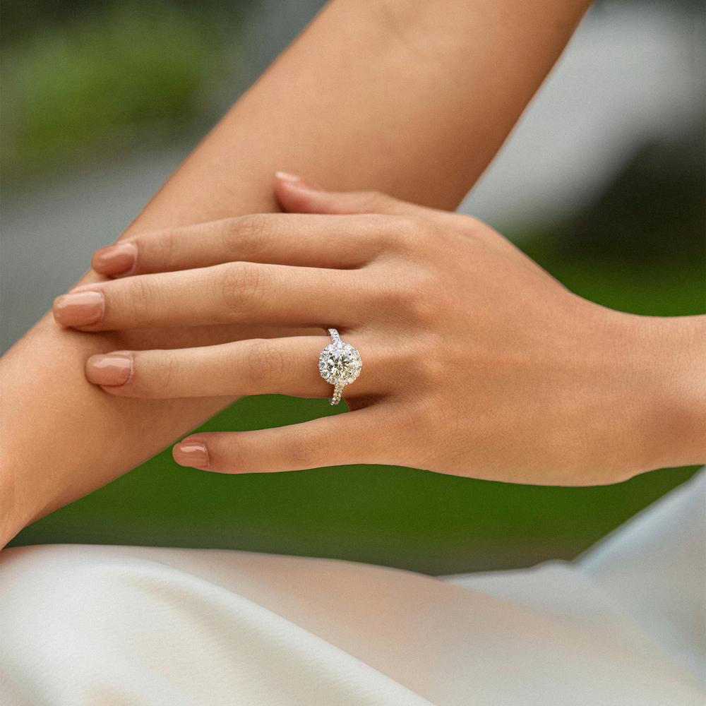Platinum Halo Diamond Ring | 1.65 ct E Color VVS2 | 3.49 ct. tw. Total Weight 