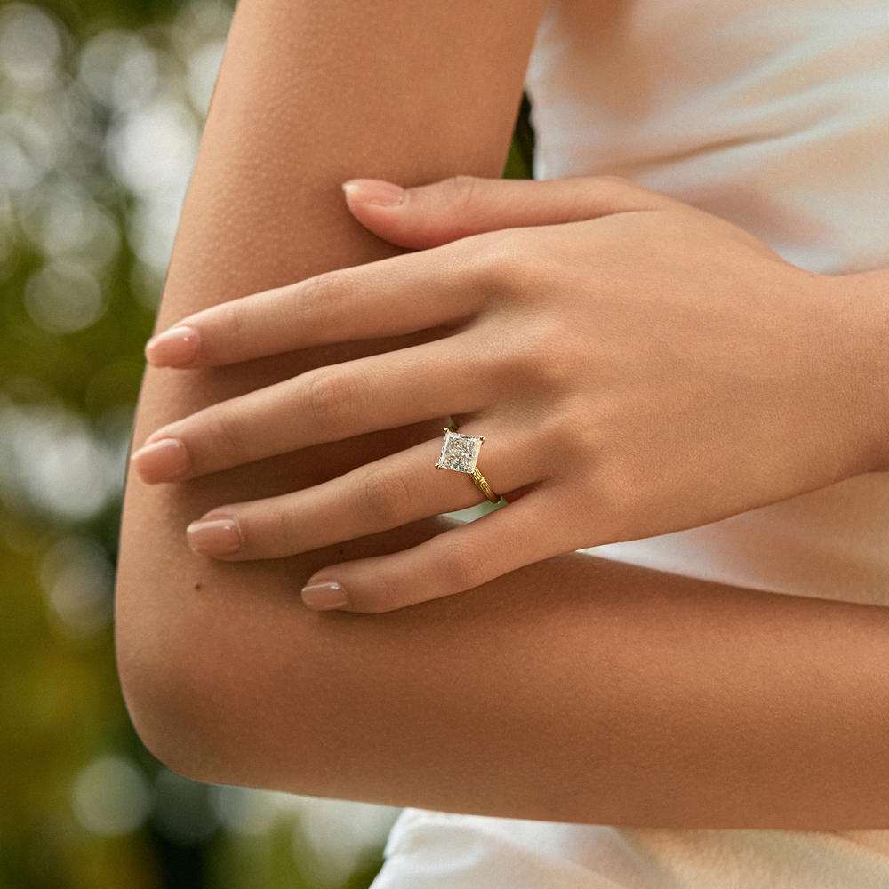 Four-Prong Fireworks | 18K Yellow Gold | Wedding & Legacy Jewelry