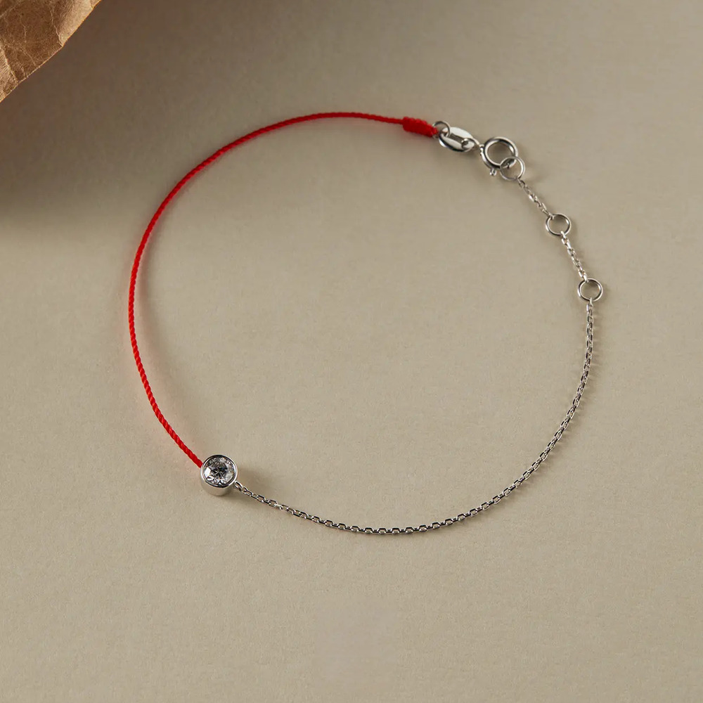 18K White Gold Diamond Red String Bracelet | 0.21 ct. tw. Center Stone | Modern Lucky Charm
