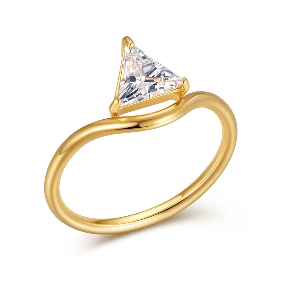 Trillion-Cut Solitaire Ring in 14K Yellow Gold with Secure Three-Prong Setting｜~1.08 ct. tw.